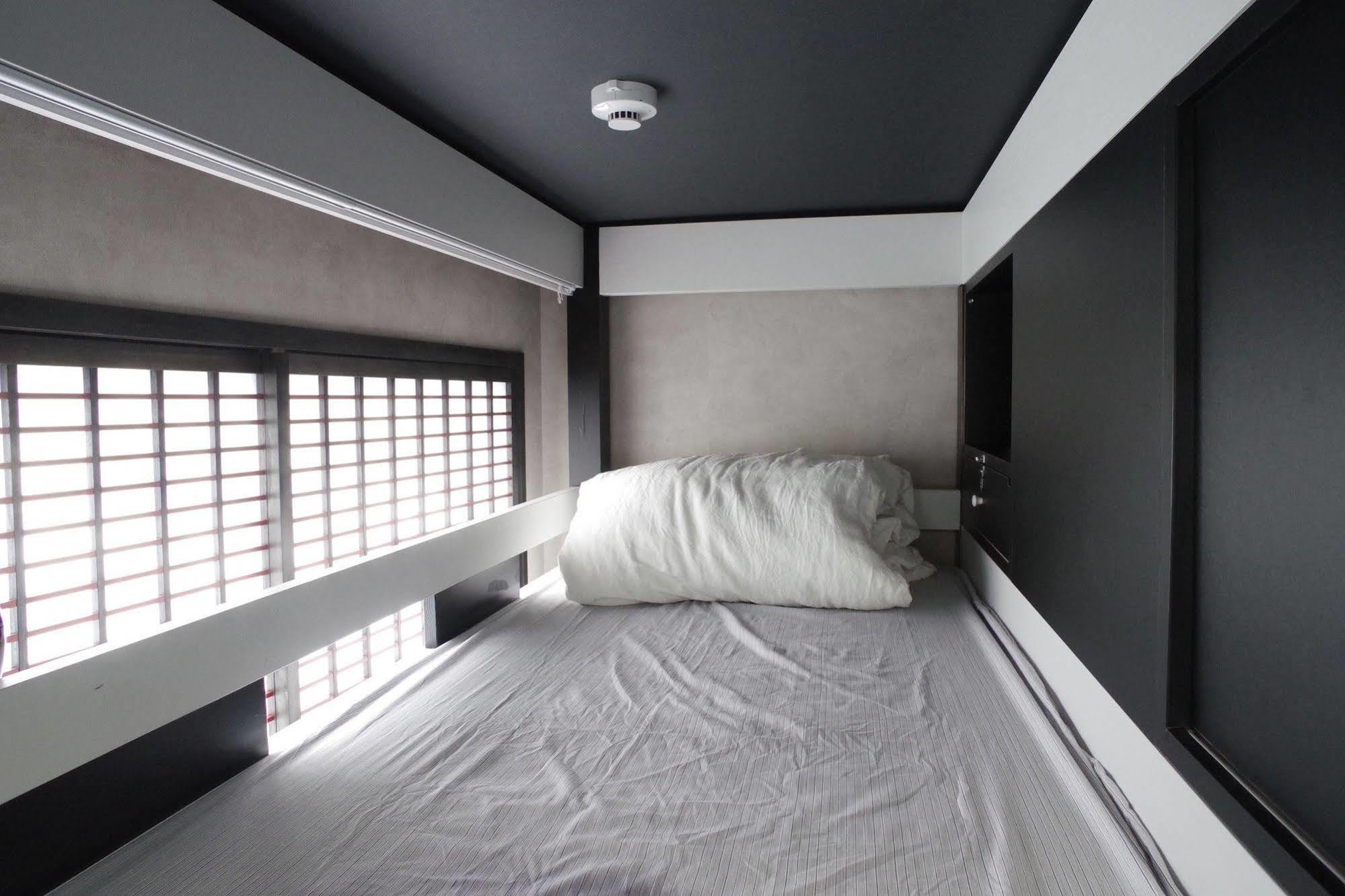 Sora Hostel Osaka Buitenkant foto